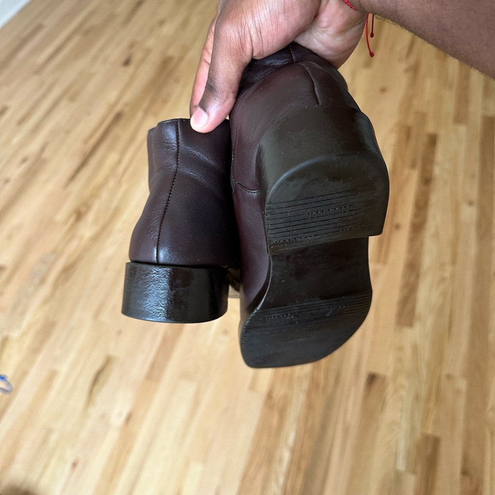 Isotoner Mid Boots